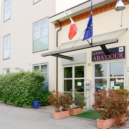 Albergo Meuble Abatjour Mantua Exterior foto